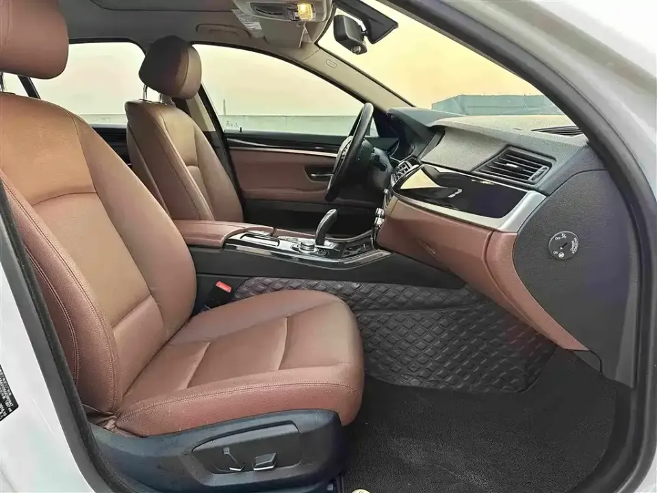 BMW 5 Series (Import)