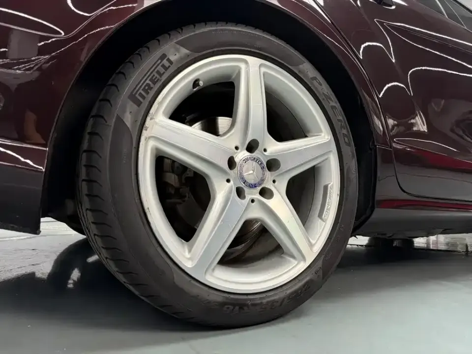 Mercedes-Benz CLS