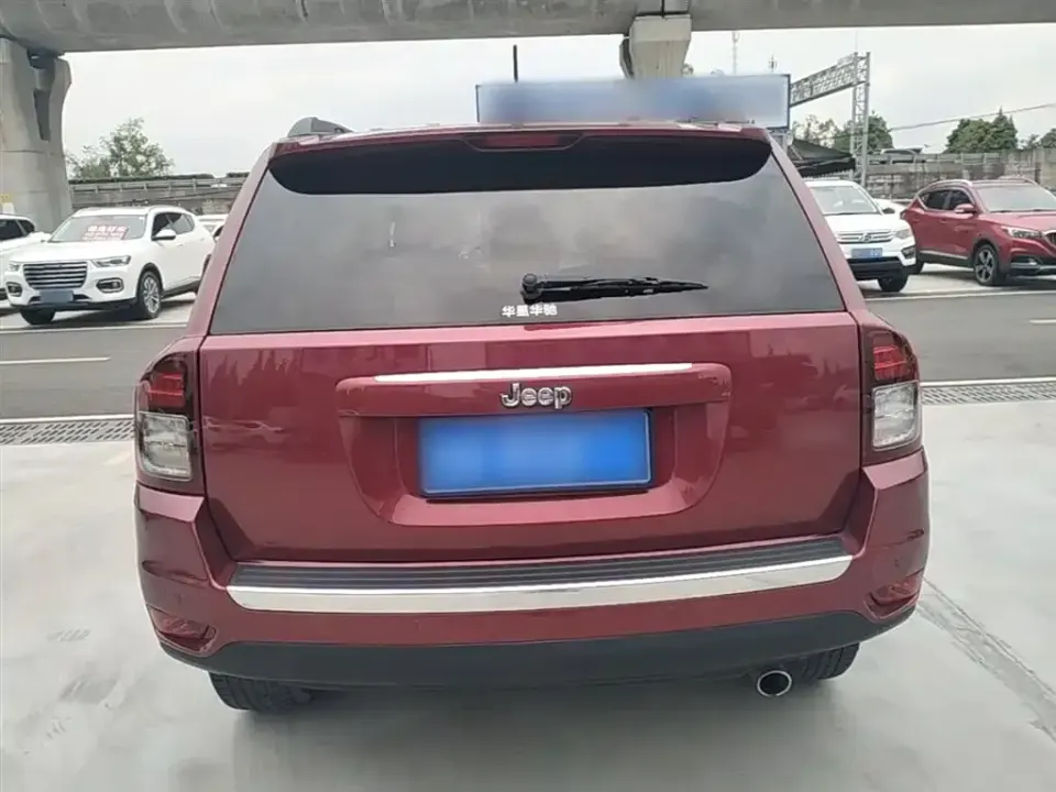Jeep Compass (Import)