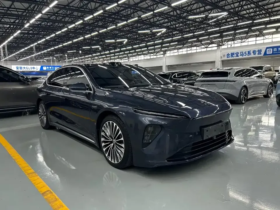Nio ET7