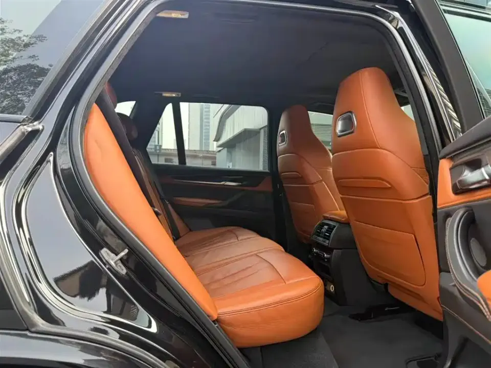 BMW X5 M