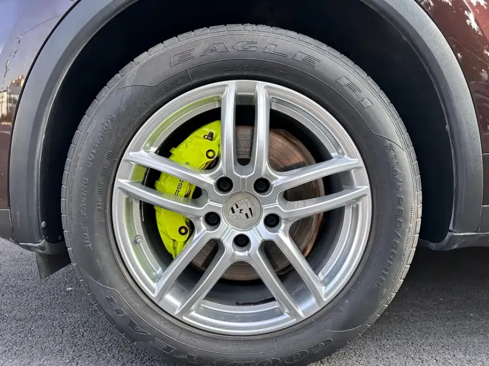 Porsche Cayenne Hybrid