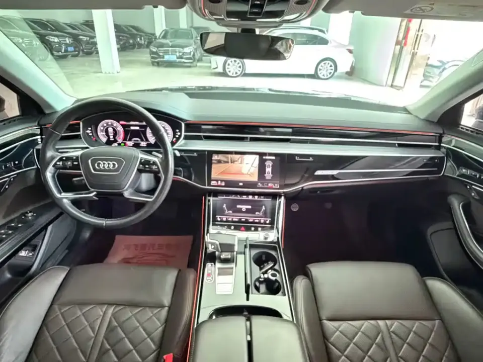 Audi A8