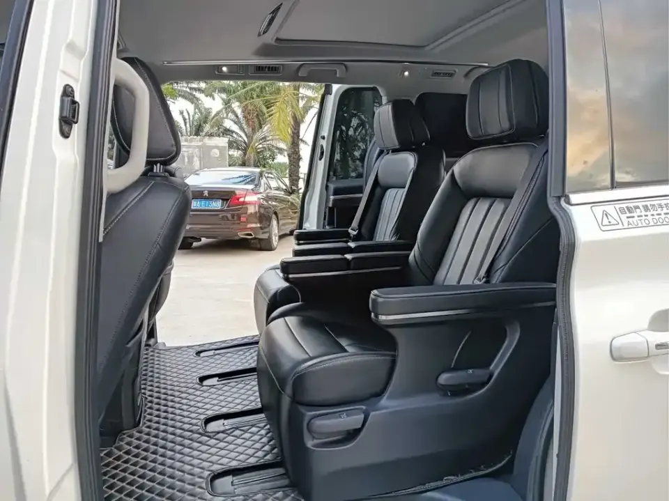 GAC Trumpchi M8