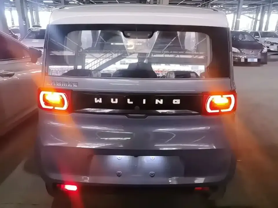 Wuling MINIEV