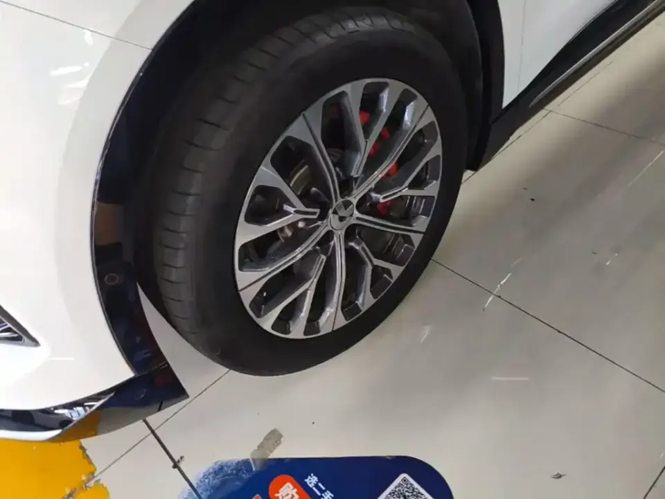 Nio EC6