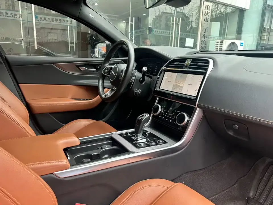 Jaguar XEL