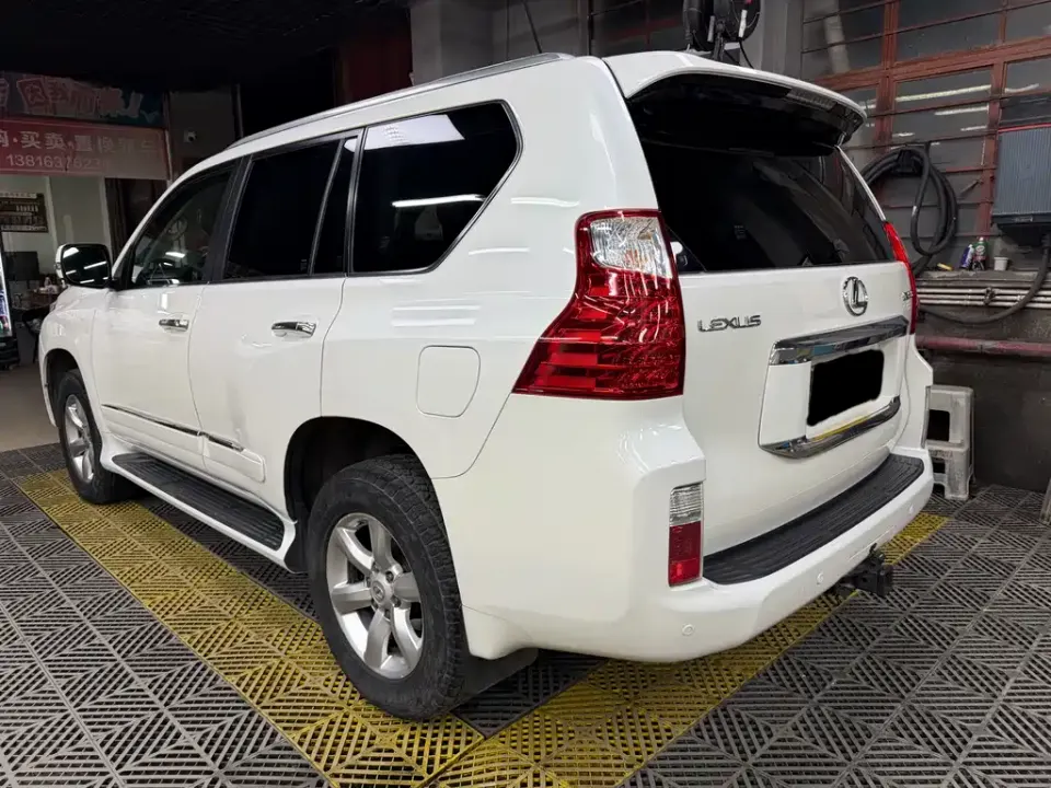 Lexus GX