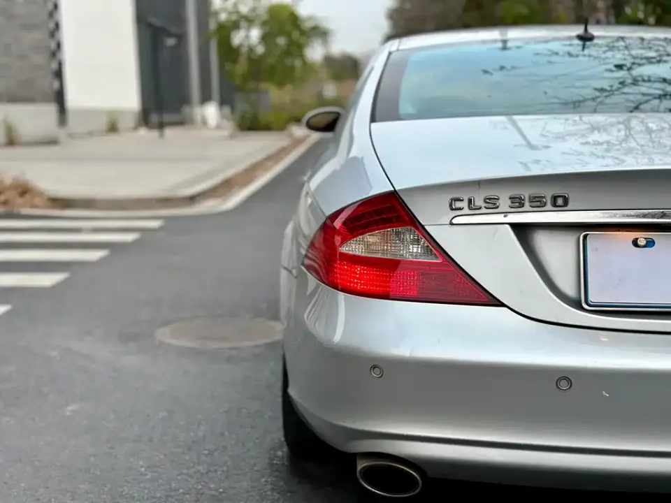 Mercedes-Benz CLS