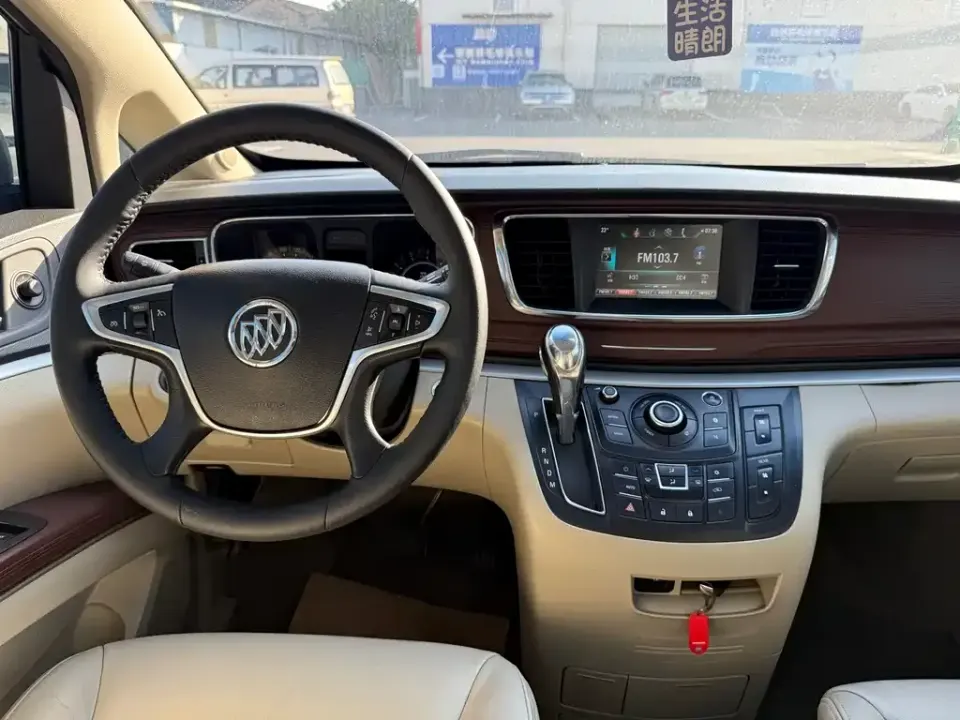 Buick GL8