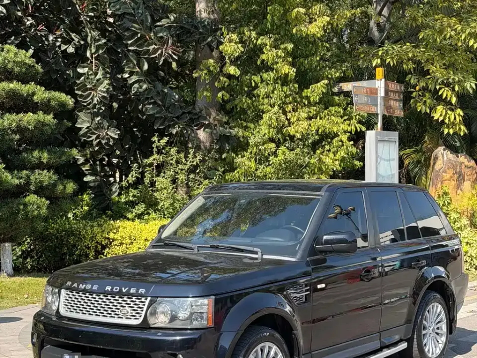 Land Rover Sport