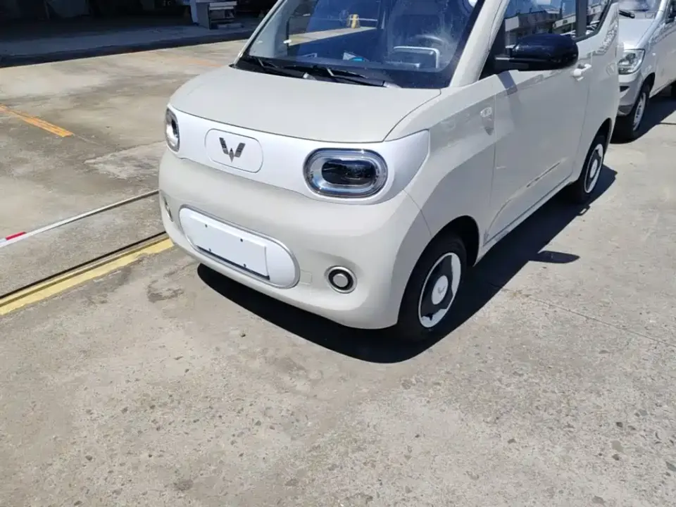 Wuling MINIEV