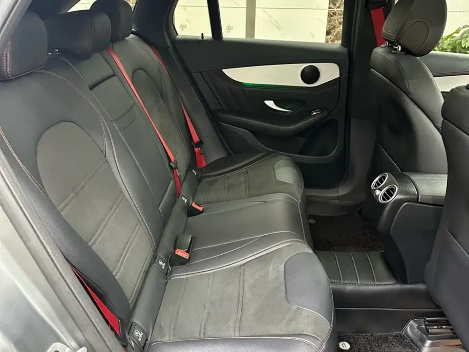 Mercedes-Benz GLC AMG