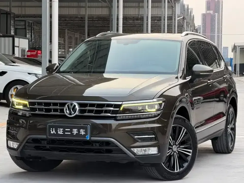Volkswagen Tiguan L