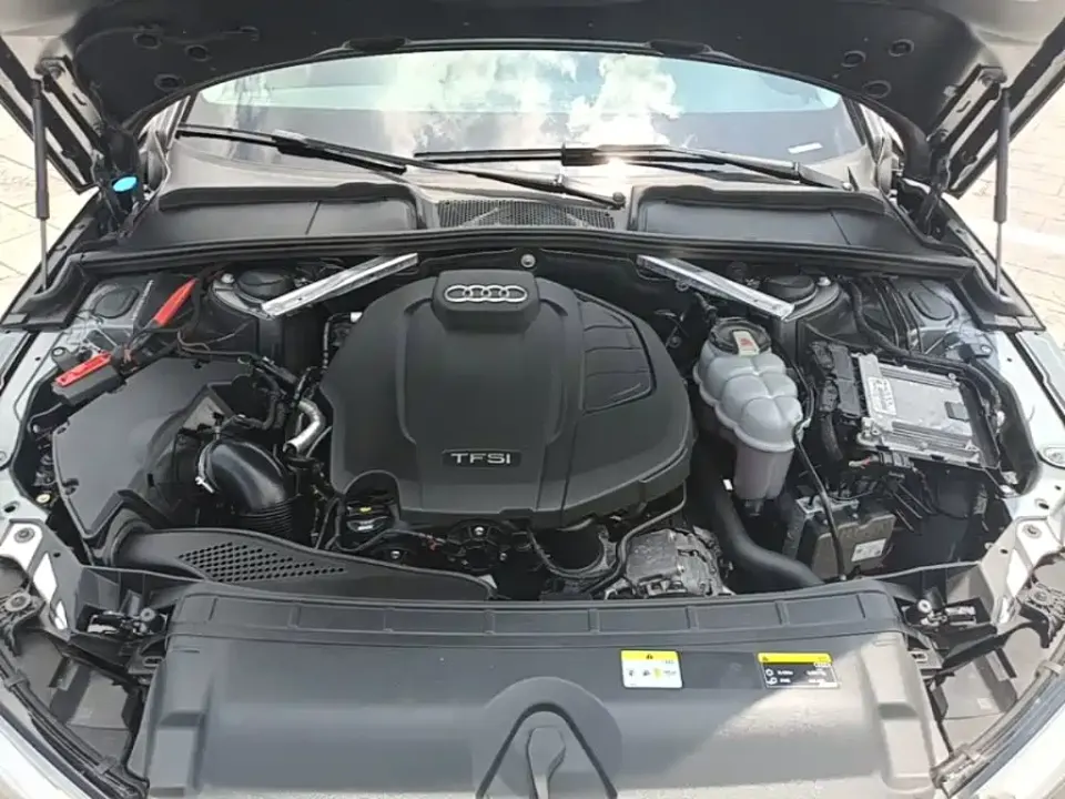 Audi A4 (Import)