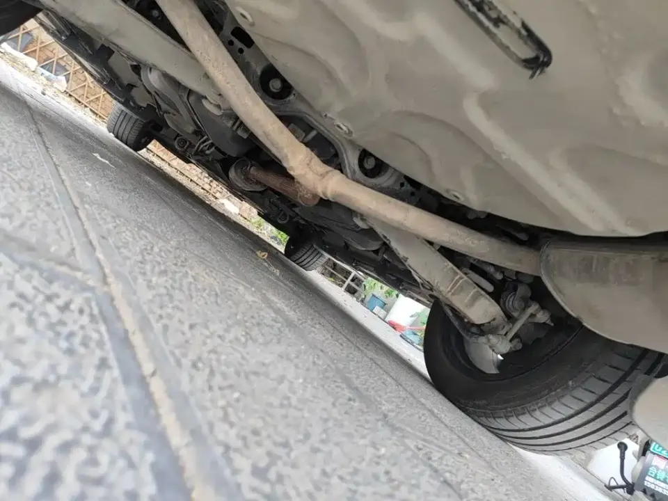 Ford Explorer (Import)