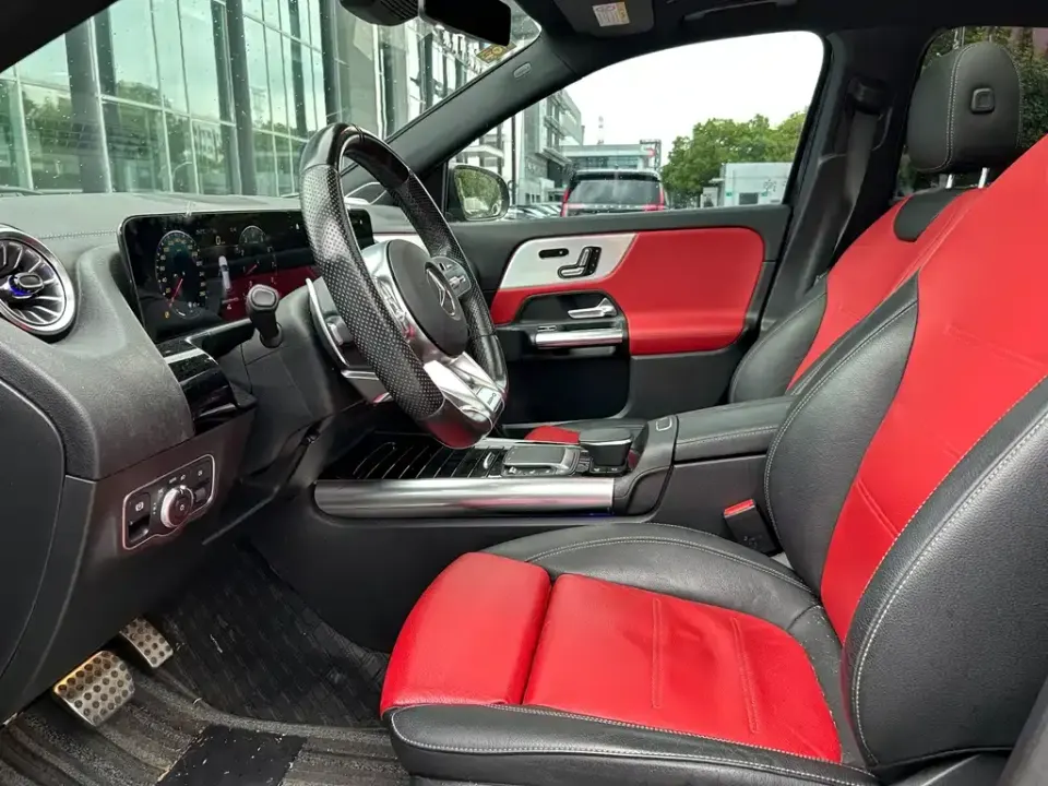 Mercedes-Benz GLA AMG