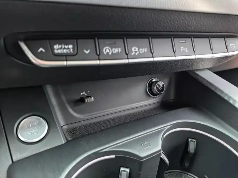 Audi A5 (Import)