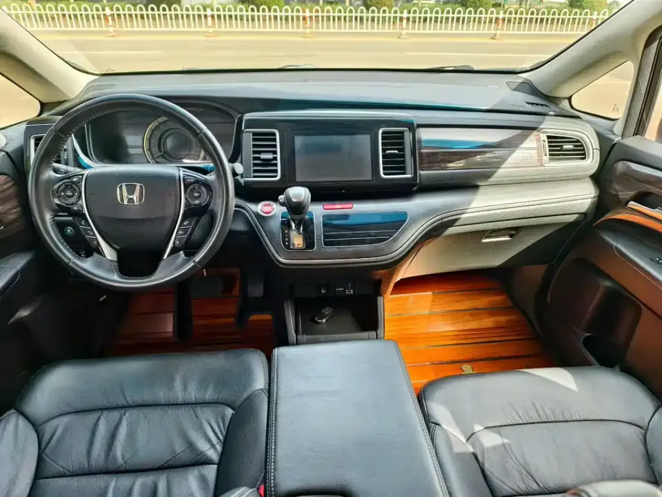 Honda Elysion