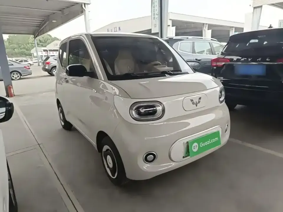 Wuling MINIEV