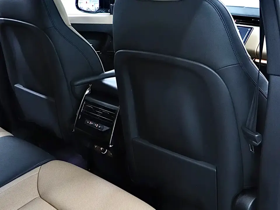 Land Rover Sport