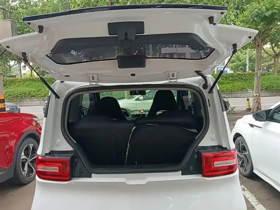Wuling MINIEV