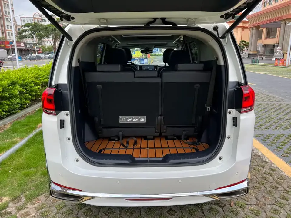 GAC Trumpchi M8