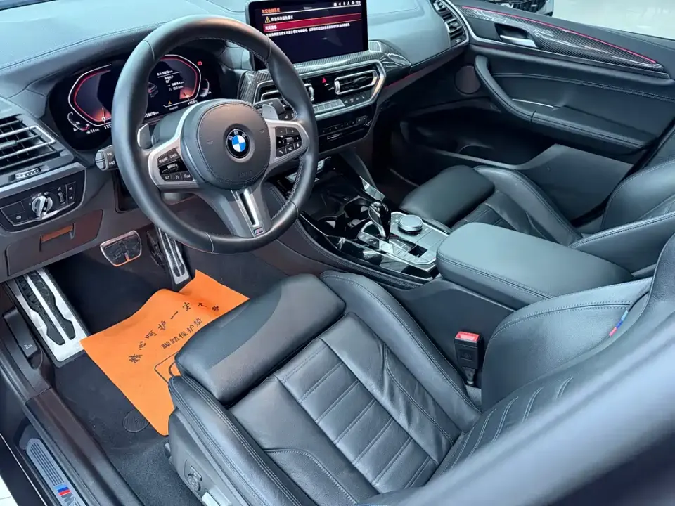 BMW X4 M40i