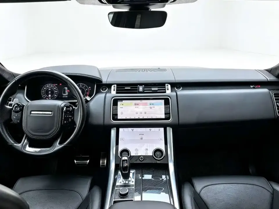Land Rover Sport