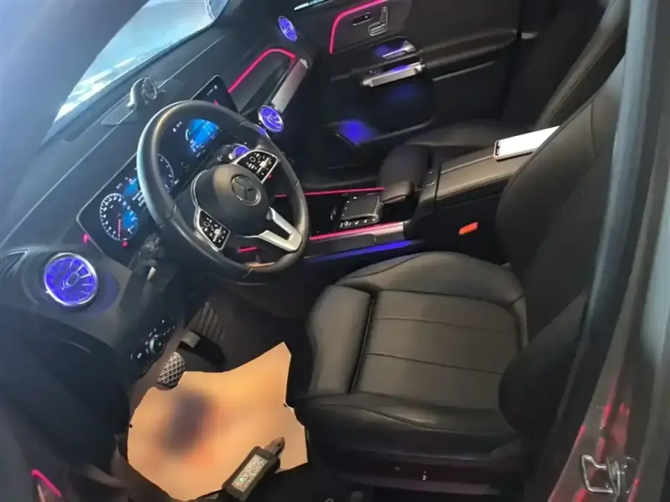 Mercedes-Benz GLB