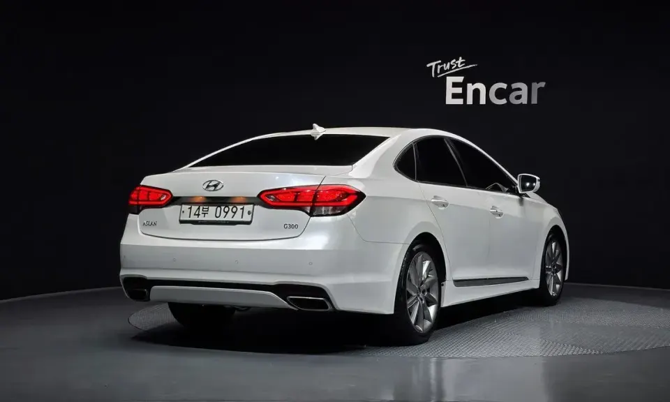 Hyundai Aslan