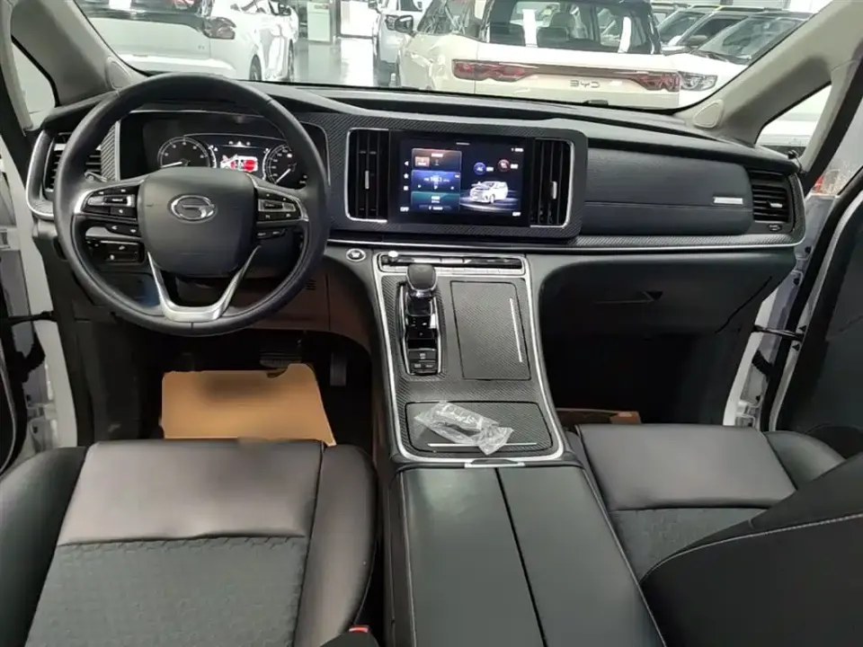 GAC Trumpchi M8