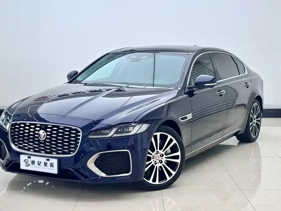 Jaguar XFL