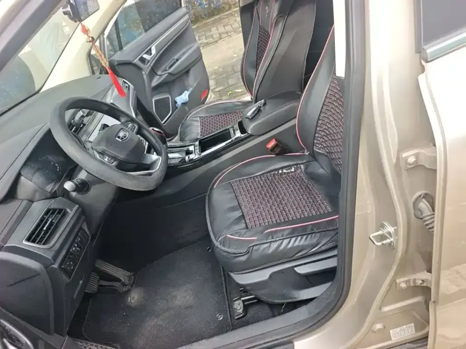 Geely Emgrand GS