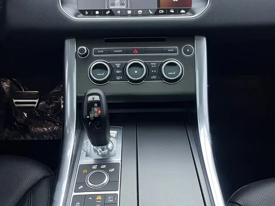 Land Rover Sport