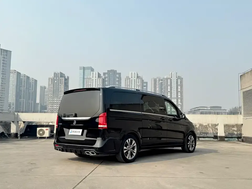 Mercedes-Benz V-Class