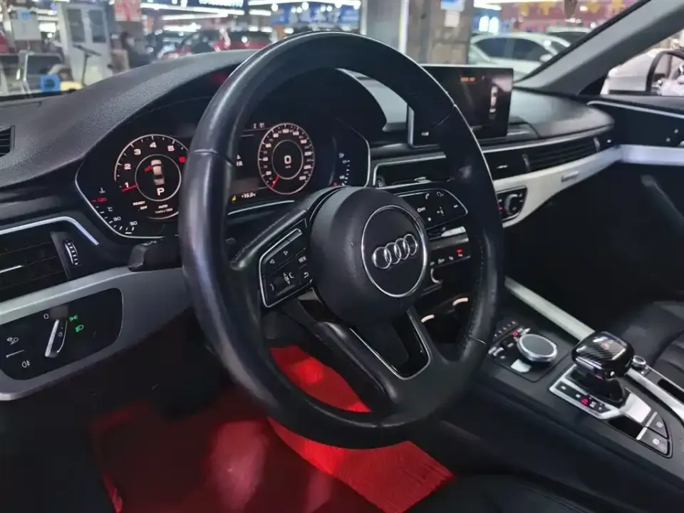 Audi A4L