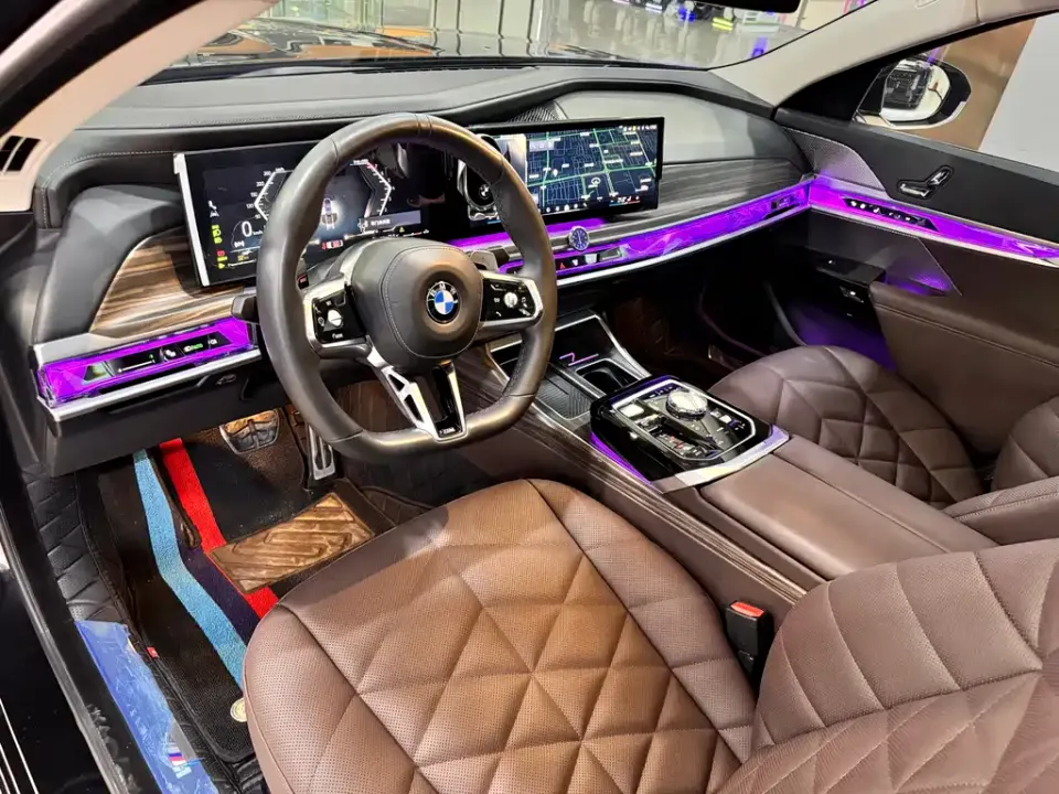 BMW 7-Series