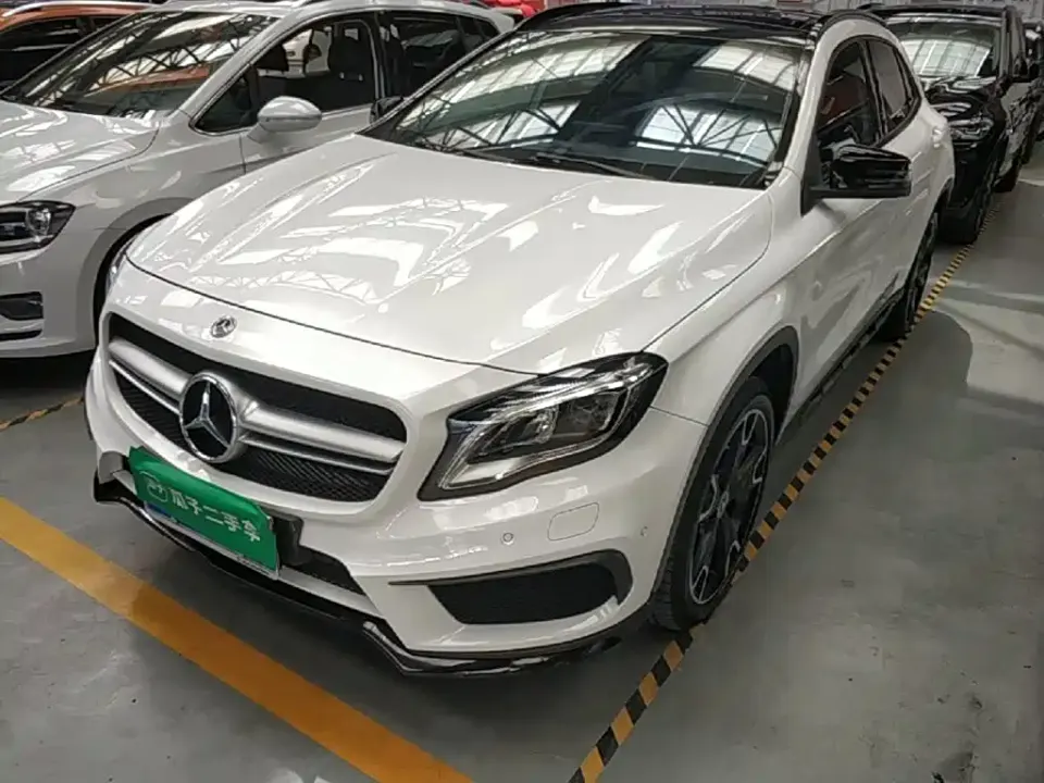 Mercedes-Benz GLA