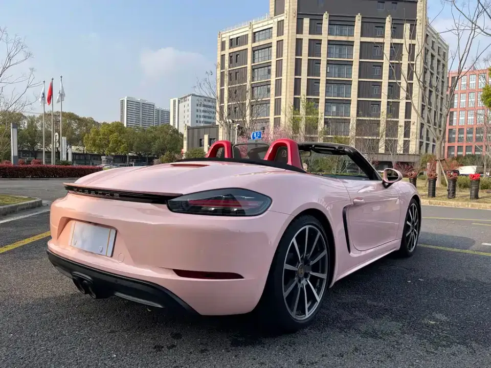 Porsche 718