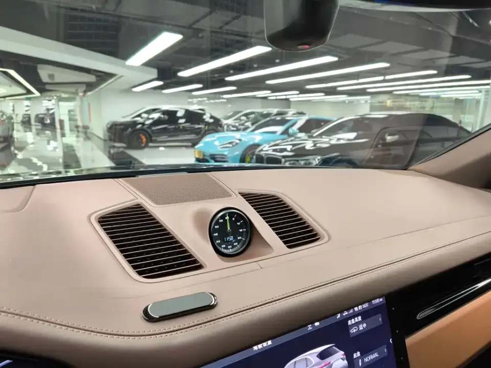 Porsche Cayenne Hybrid