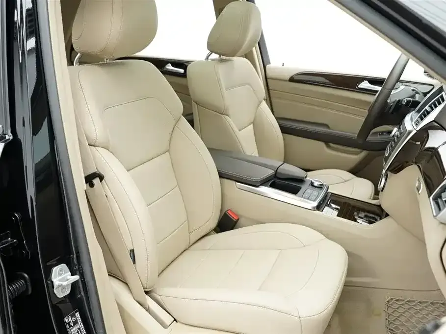 Mercedes-Benz M-Class