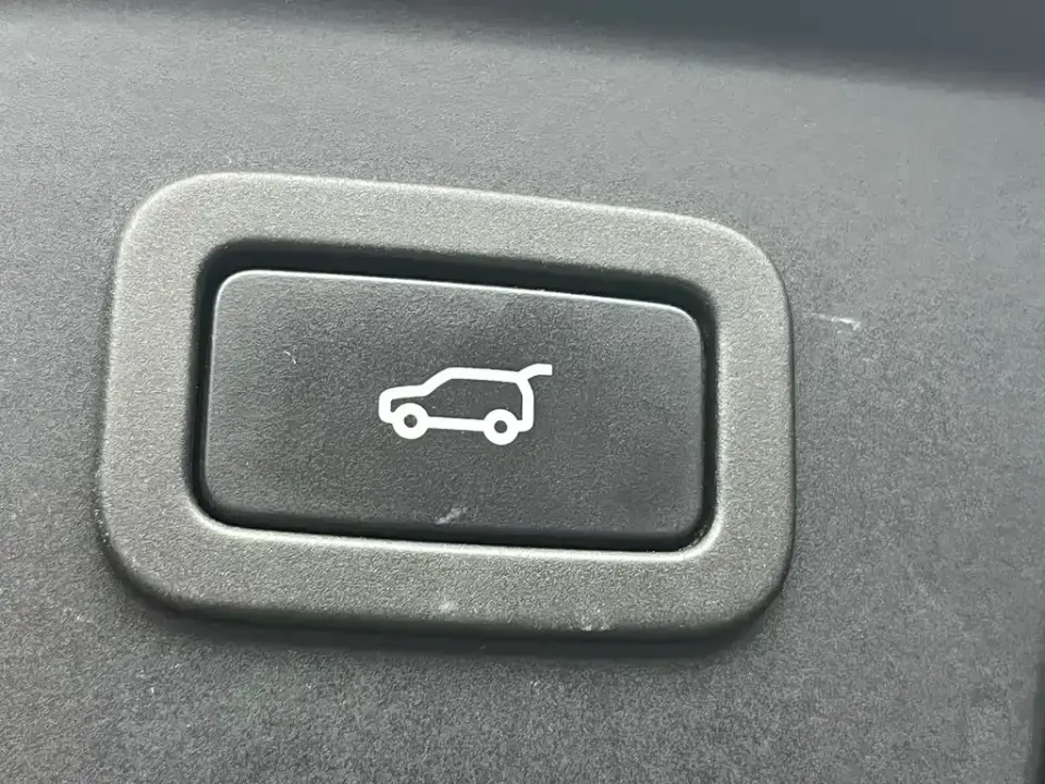 Land Rover Velar