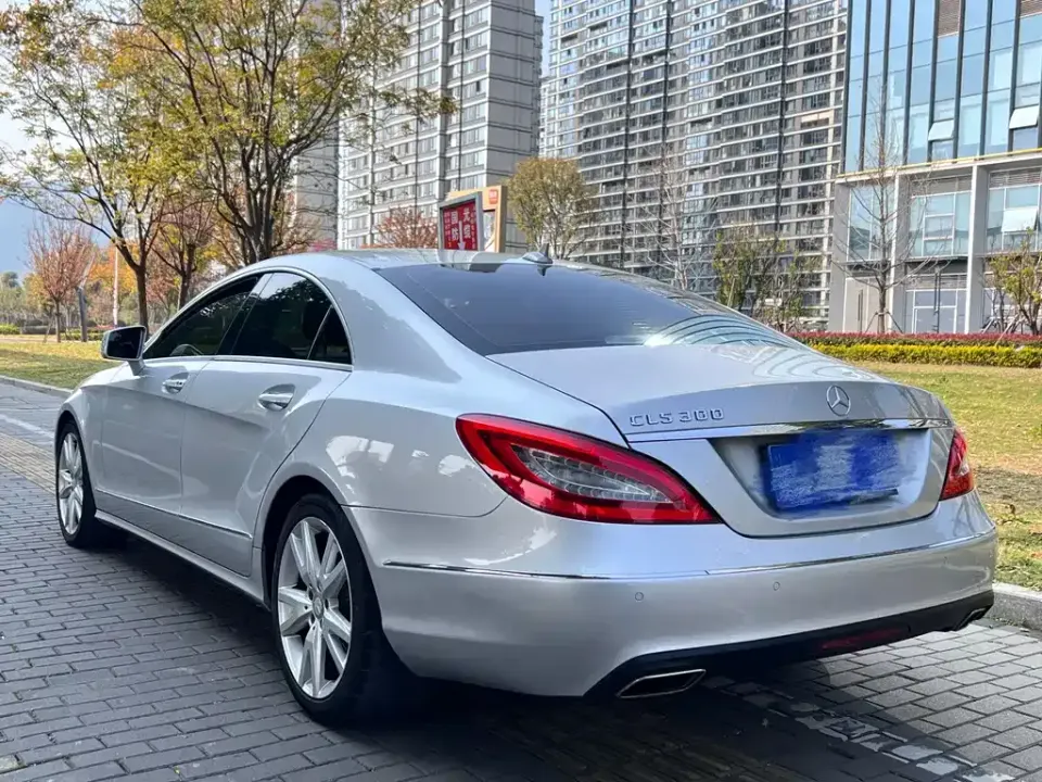 Mercedes-Benz CLS