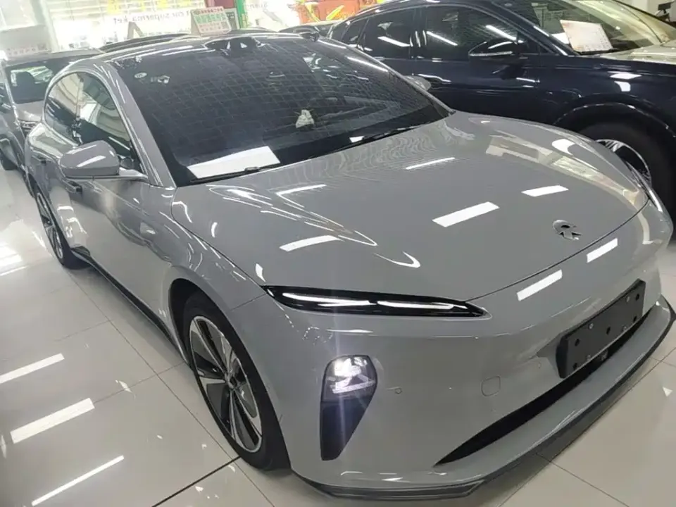 Nio ET5T