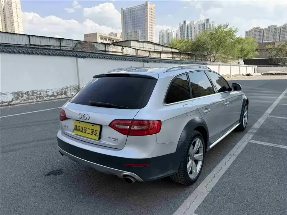 Audi A4 (Import)
