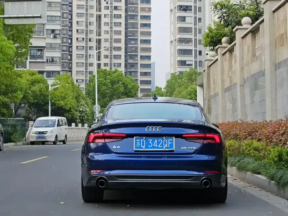 Audi A5 (Import)
