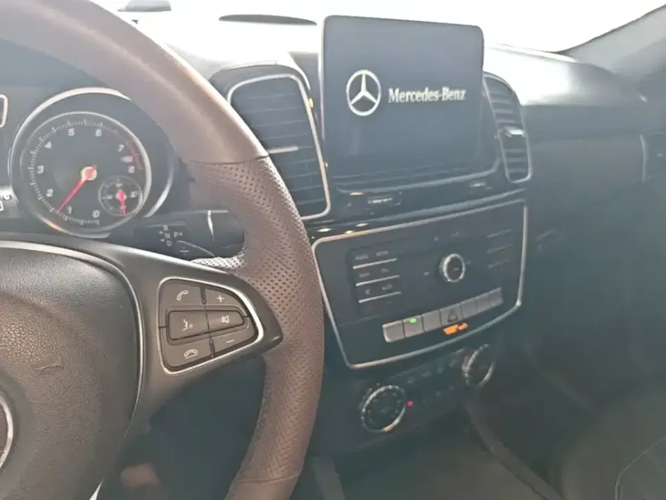 Mercedes-Benz GLE (Import)