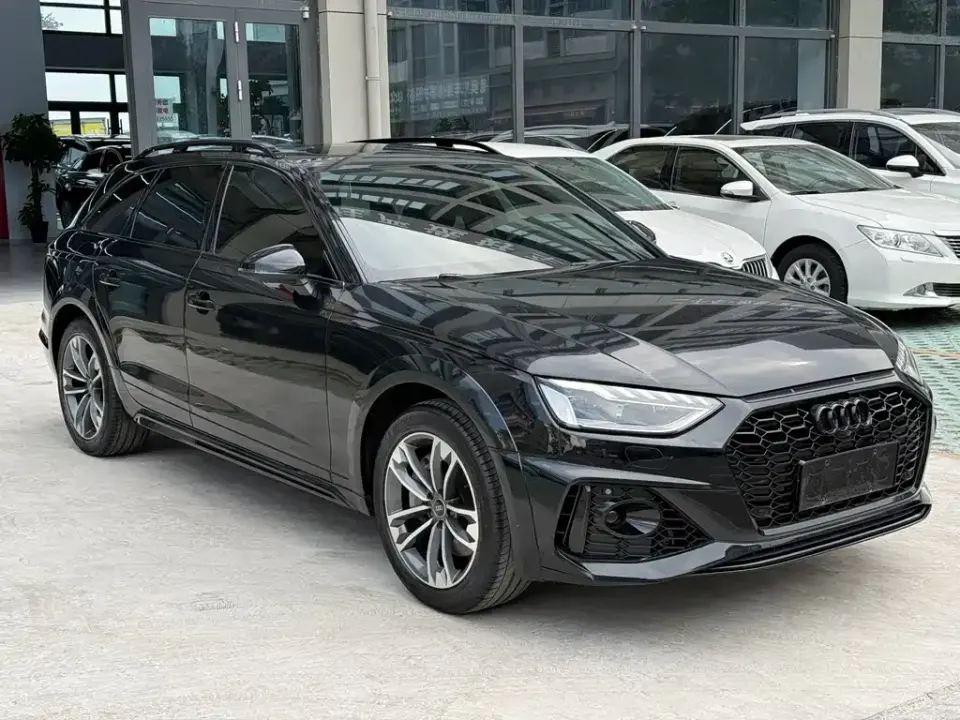 Audi A4 (Import)