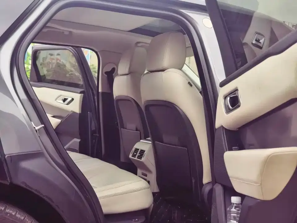 Land Rover Velar